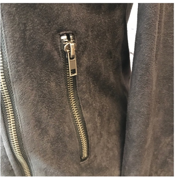 Gorgeous Flattering Cupcakes and Cashmere Ultra Suede Jacket - Picture 6 of 7